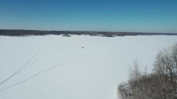 Panoramic View Mosquito Lake Frozen Ice Fields Parkway Mountain — стоковое видео