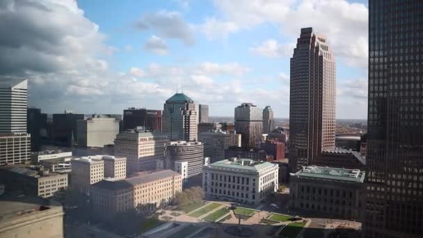 Timelapse Del Cleveland Ohio Downtown Cleveland Horizonte Con Hermosas Nubes — Vídeos de Stock