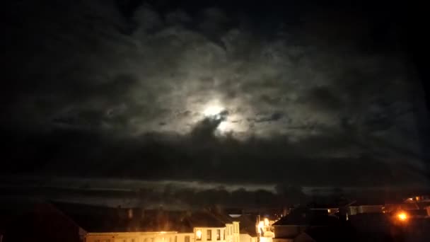 Straszny Timelapse Nocy Pełnia Księżyca Chmury — Wideo stockowe