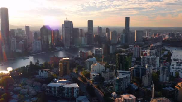 Widok Brisbane City Podczas Zachodu Słońca Przedmieścia Kangaroo Point Lambert — Wideo stockowe