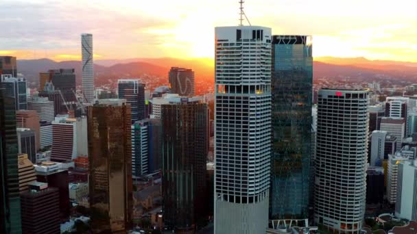 Riparian Plaza Fassade Gegen Dramatischen Sonnenuntergang Himmel Brisbane Central Business — Stockvideo
