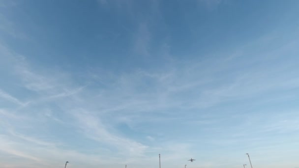 Static View Airplane Taking Sun Hong Kong International Airport — Vídeos de Stock