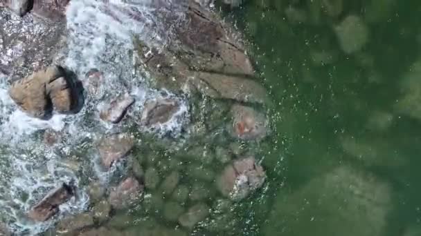 Wasser Spült Felsen Von Hongkong Unesco Global Geopark Shek Von — Stockvideo