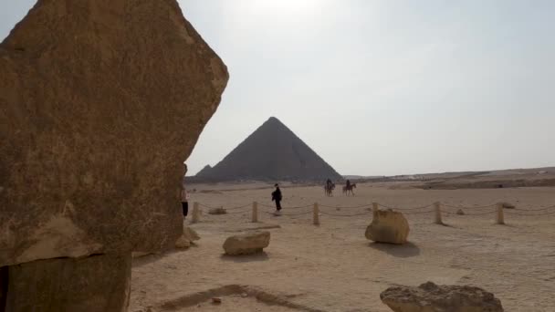 Besucher Und Touristen Der Pyramide Von Menkaure Dem Pyramidenkomplex Von — Stockvideo