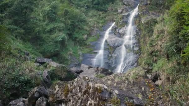 Giant Waterfall North Vietnam Silver Waterfall Sapa Wide Shot — Video Stock