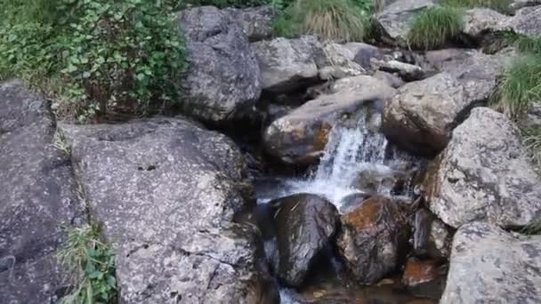 在亚洲的越南萨帕瀑布的特写镜头 — 图库视频影像