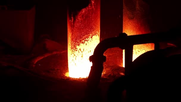 Huge Electrode Furnace Smelting Scrap Metal — Stockvideo