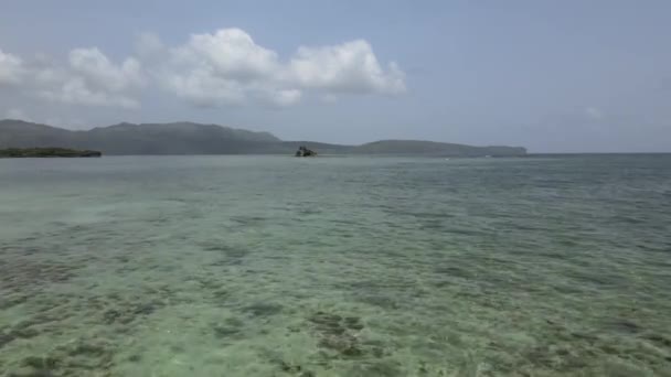 Aerial View Transparent Sea Water Drone Flying Shallow Waters Visible — Wideo stockowe