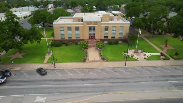 Aerial Footage Gillespie Country Courthouse Located 101 Main Fredericksburg 78624 — ストック動画