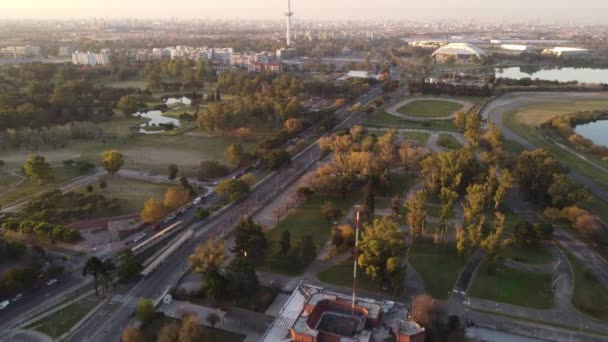 Vuelo Aéreo Roca Park City Park Durante Atardecer Buenos Aires — Vídeo de stock