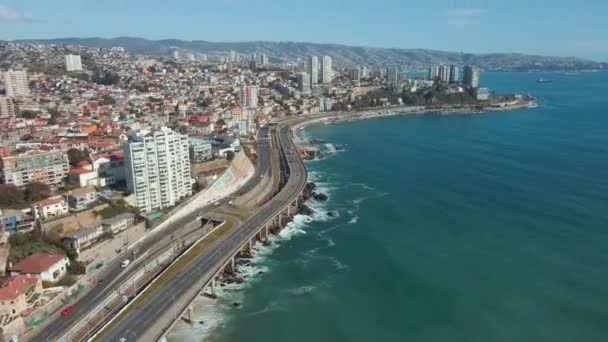 Cars Driving Avenida Espaa Recreo Del Mar Chile Aerial — Stock video