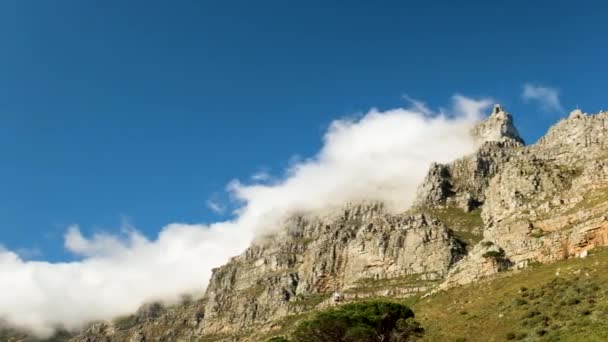 Cable Car Comes Table Mountain Famous Tablecloth Hanging — Stockvideo