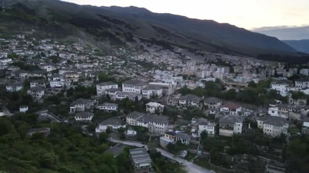 Pequena Cidade Gjirokastra Albânia — Vídeo de Stock