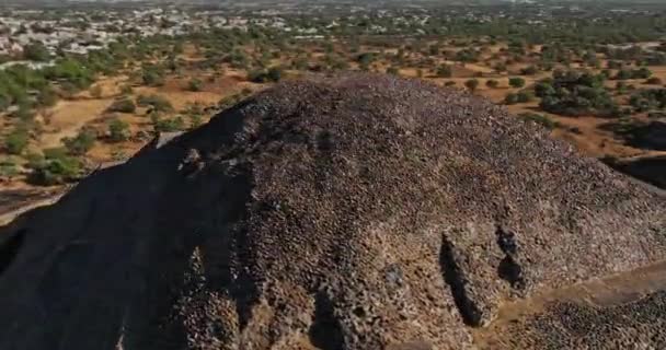 Teotihuacan Mexico Havacılık Piramidinin Yukarısındaki Antik Şehir Kalıntıları Ölülerin Bulvarı — Stok video