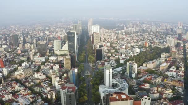 Prosta Droga Dzieląca Downtown Financial Buildings Reforma Mexico City Aerial — Wideo stockowe