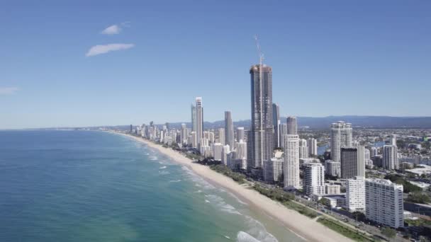 Beachfront Resort Apartments Hotels Esplanade Surfers Paradise Gold Coast Qld — Video Stock