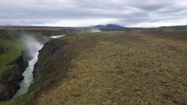 Cataratas Gullfoss Islandia Con Dron Video Cañón Moviéndose Hacia Los — Vídeos de Stock