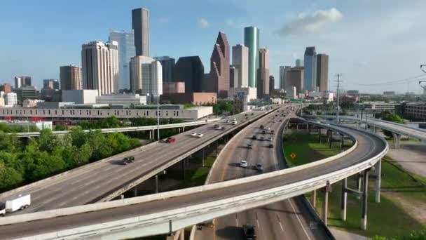 Skyline Van Houston Texas Rijzende Lucht Onthult Het Stadsbeeld Interstate — Stockvideo