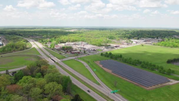 Aerial View Solar Panels Field Environmental Conservation — Vídeo de Stock