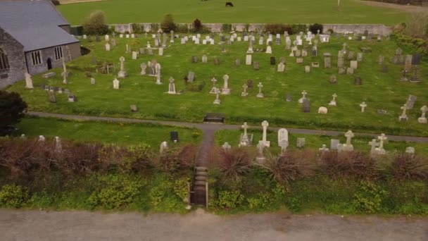 Aerial Pan Crantock Churchyard Cemetery Graveyard — Stock videók