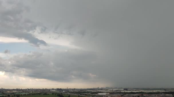 Time Lapse Fast Moving Storm Passing Airport Toronto Inbound Plane — Stockvideo