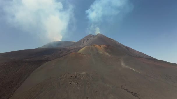 Rising Mount Etna Drone Shot Smoke Steam Coming Out Active — ストック動画