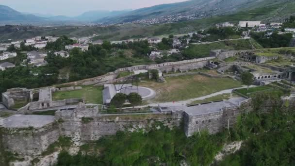 Castle Fort Mountains Albania Gjirokastra Aerial Drone View — 비디오