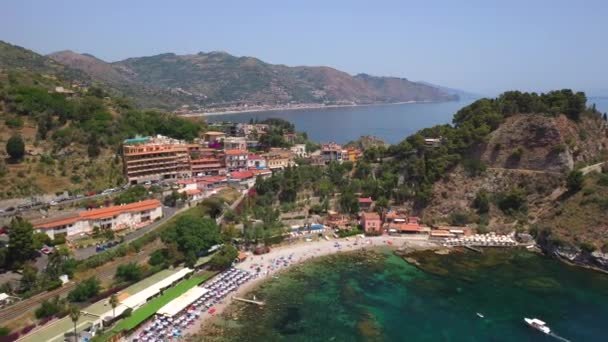 Aerial Shot Isola Bella Flying Buildings Taormina Sicily Southern Italy — 비디오