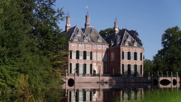 Dynamic Horizontal Dolly Shot Castle Duivenvoorde Town Voorschoten South Holland — Stockvideo