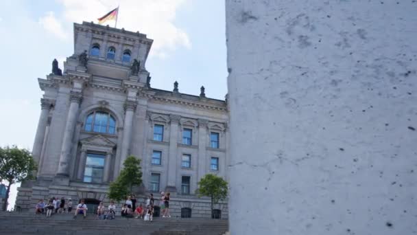 Cinematic Exterior View German Reichstag Building Berlinben — Stock videók