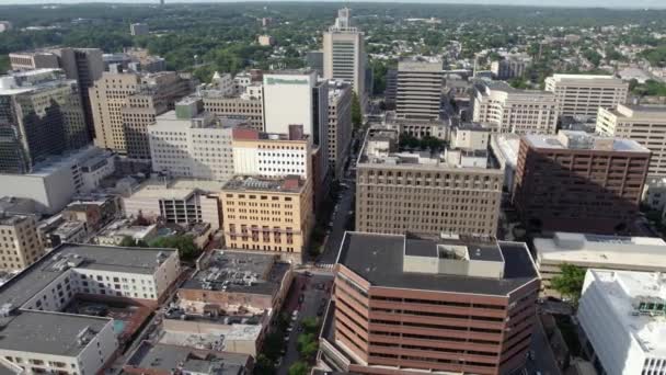 Luchtfoto Rond Het Centrum Van Wilmington Delaware Usa Rondcirkelen Drone — Stockvideo