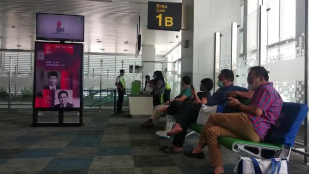 Jakarta May 2022 Passengers Waiting Room Queuing Plane Soekarno Hatta — Stock video