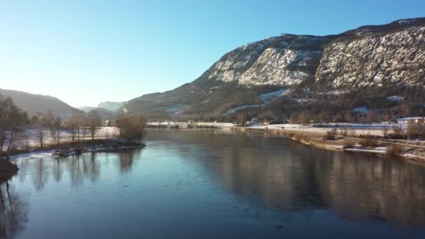 Hallingdalselve River Nesbyen Norway Beautiful Morning Aerial Sunrise Frozen Landscape — Stockvideo