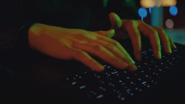 Woman Hands Typing Laptop Night Close — стоковое видео