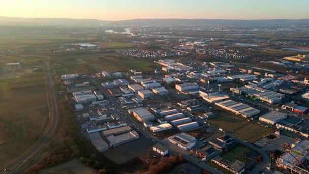 Tilt Aerial View Warehouses Industrial Commercial Park Mlheim Krlich Rhineland — Stok video