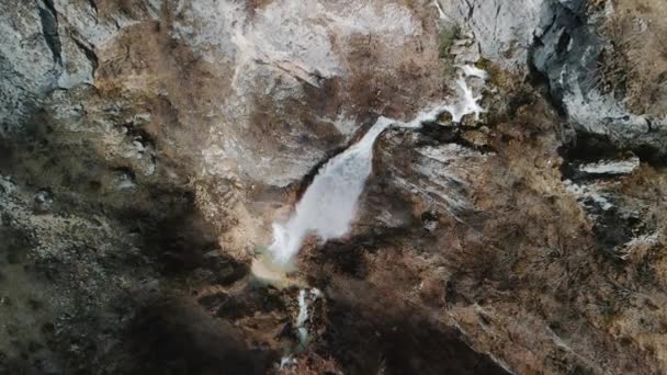 Birds Eye View Skakavica Waterfall Albania — Vídeo de Stock