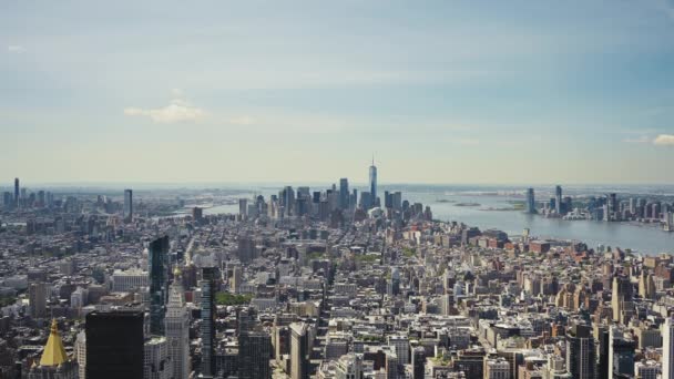 Wide Panoramic View Manhattan One World Trade Center Statue Liberty — Stockvideo