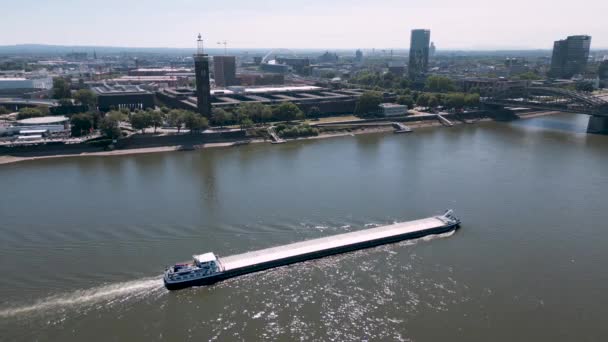 Cologne North Rhine Westphalia Germany Cargo Vessel Transporting Grain Gravel — ストック動画