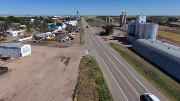 Nunn Colorado Drone Visión General Mirando Hacia Norte Por Carretera — Vídeo de stock