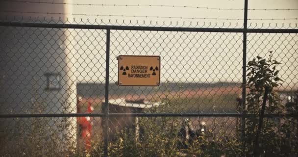 Nuclear Radiation Danger Sign Barbed Wire Perimeter Fence Contaminated Airborne — Vídeo de Stock