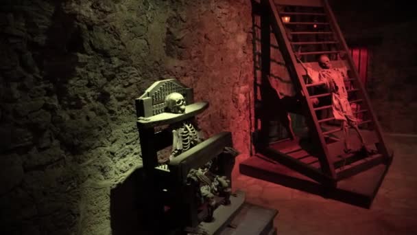 Torture Devices Prisoners Old Times Museum — Wideo stockowe