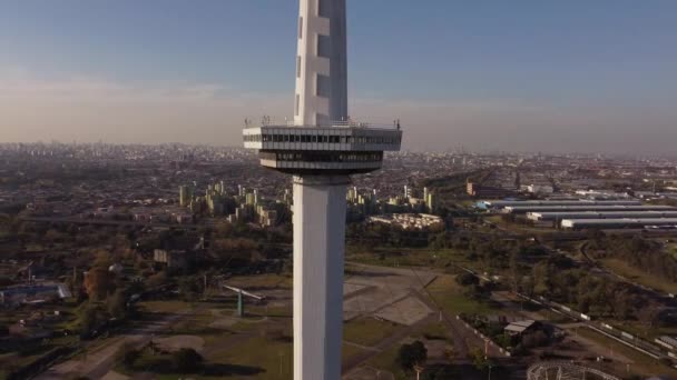 Arjantin Buenos Aires Şehrinde Torre Espacial Çevresinde Insansız Hava Aracı — Stok video