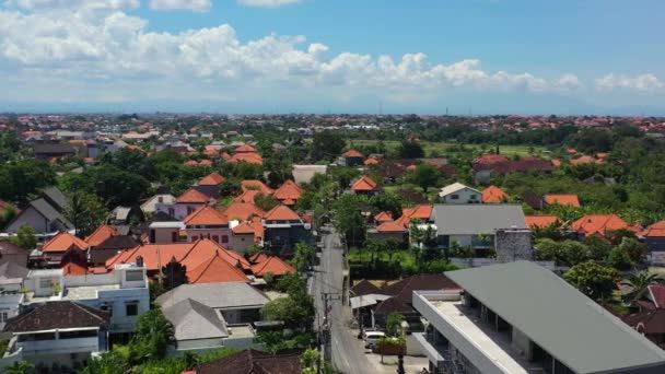 Orange Roofs Balinese Homes Umalas Neighborhood Sunny Day Aerial — Wideo stockowe