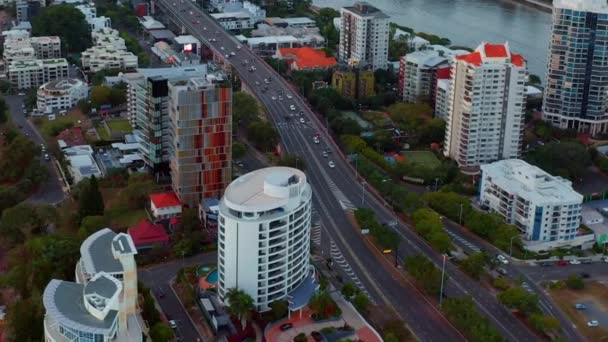 Aerial View Vehicles Driving Story Bridge Kangaroo Point Brisbane Qld — 图库视频影像