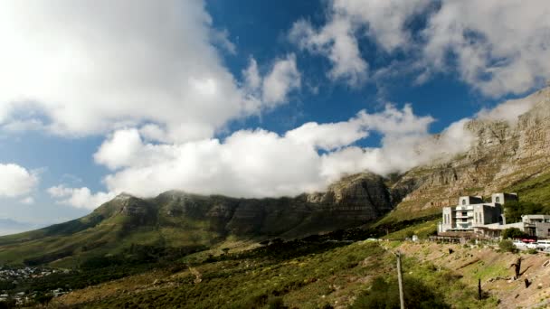 Cable Station Foot Cloud Covered Table Mountain Side Static View — Αρχείο Βίντεο