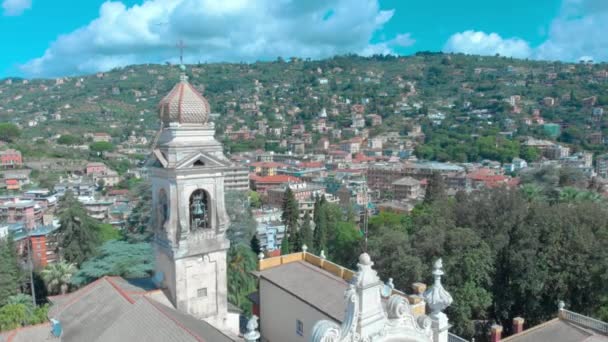 Drone Shot Italian Church Revealed Backing Away Santa Margherita Ligure — Stock videók