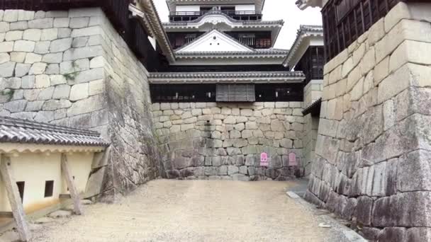 Die Schönheit Des Matsuyama Schlosses — Stockvideo