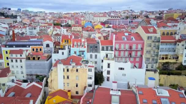 Único Drone Detaile Fotografar Imagem Histórica Cidade Velha Lisboa Alfama — Vídeo de Stock