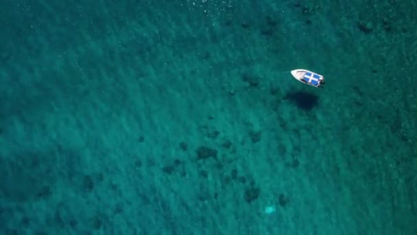Drone Footage Anthony Quinn Bay Rhodes Island Boat Floats Calmly — Stock video