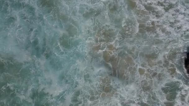 Ascending Reveals Aerial Shot Epic Waves Crashing Coastline Rocks — Stockvideo